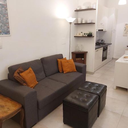 Casa Giova: Bilocale Con Balcone Al Gianicolo Apartment Roma Ngoại thất bức ảnh