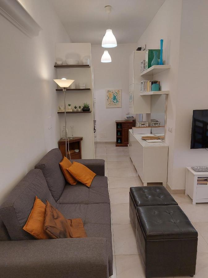 Casa Giova: Bilocale Con Balcone Al Gianicolo Apartment Roma Ngoại thất bức ảnh
