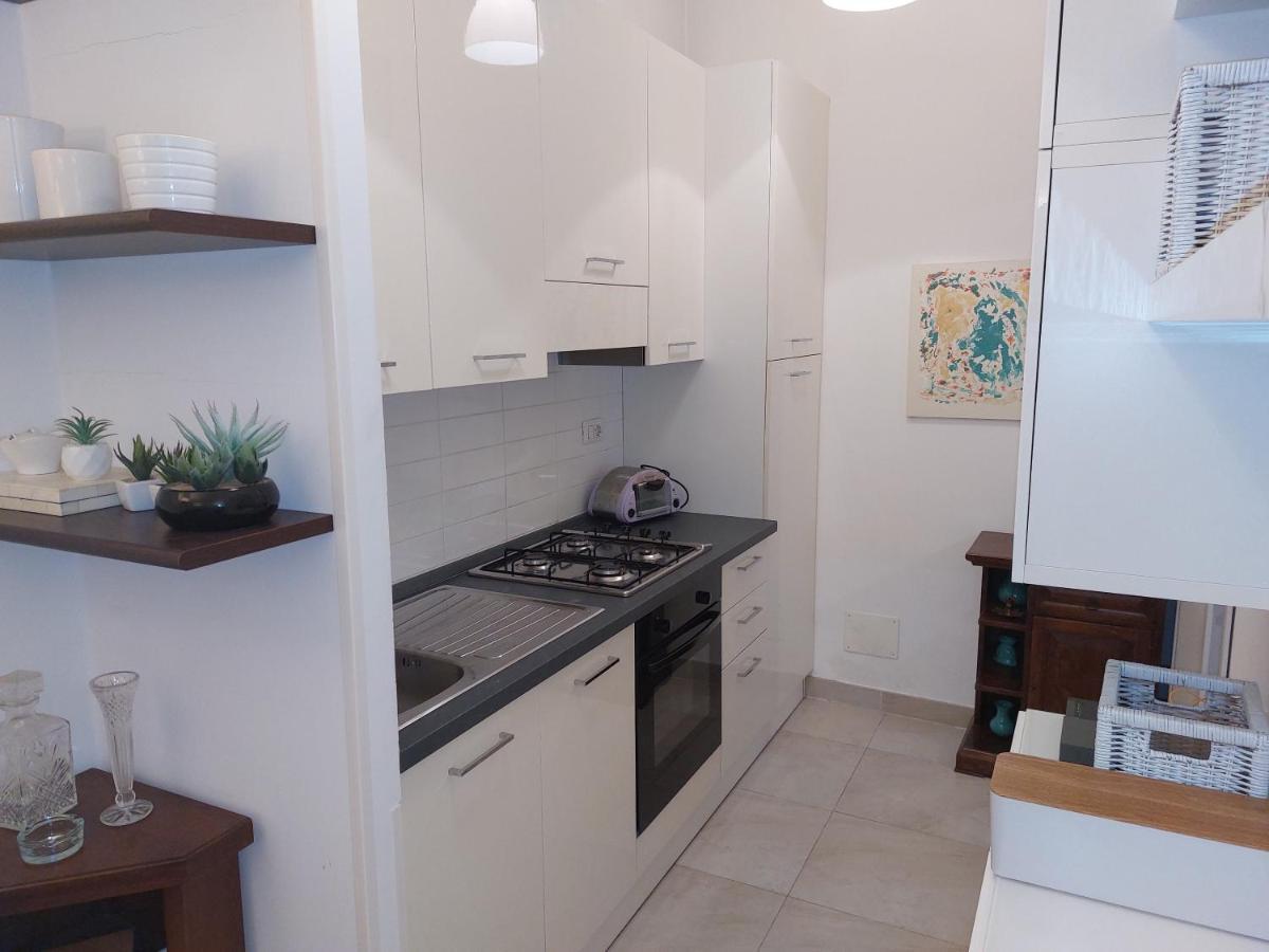 Casa Giova: Bilocale Con Balcone Al Gianicolo Apartment Roma Ngoại thất bức ảnh