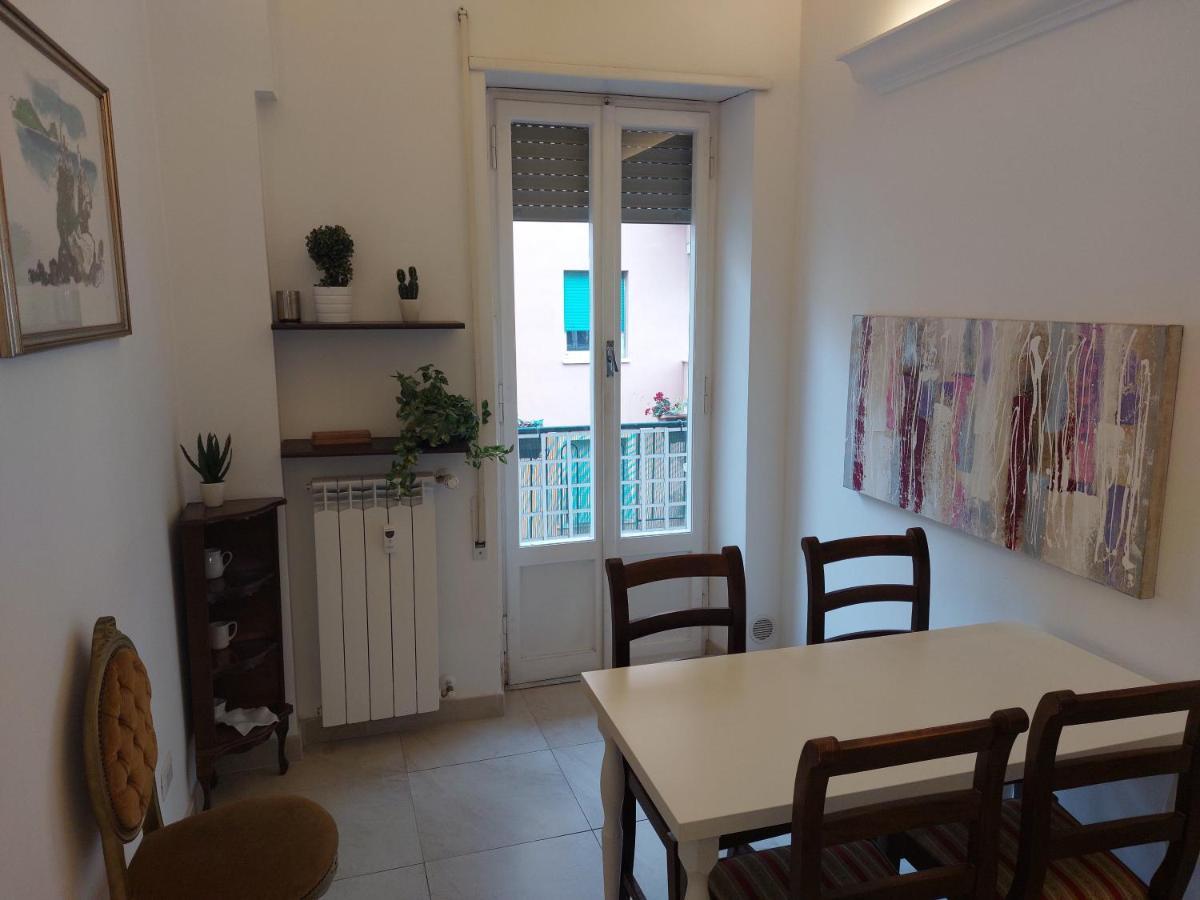 Casa Giova: Bilocale Con Balcone Al Gianicolo Apartment Roma Ngoại thất bức ảnh